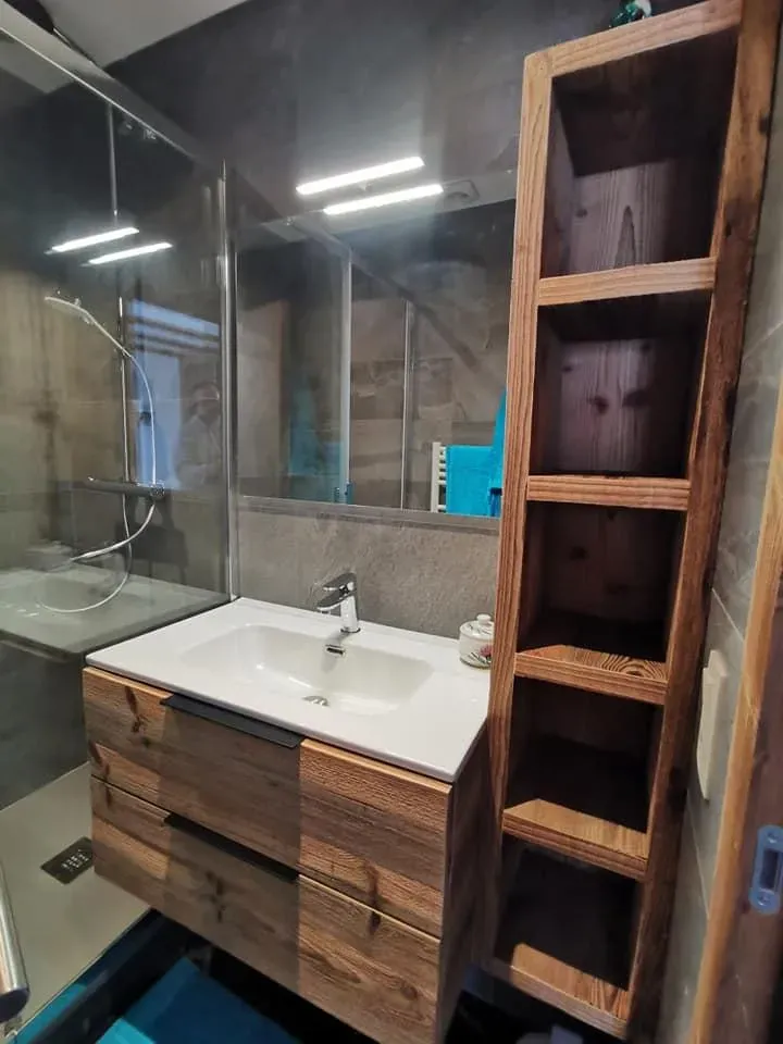 salle de bain en bois